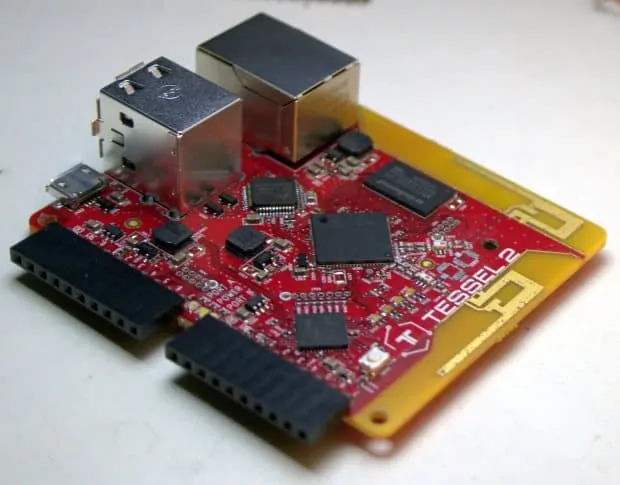 Tessel 2 - Tessel 2 e Raspberry pi 2 - micro device per IoT a confronto