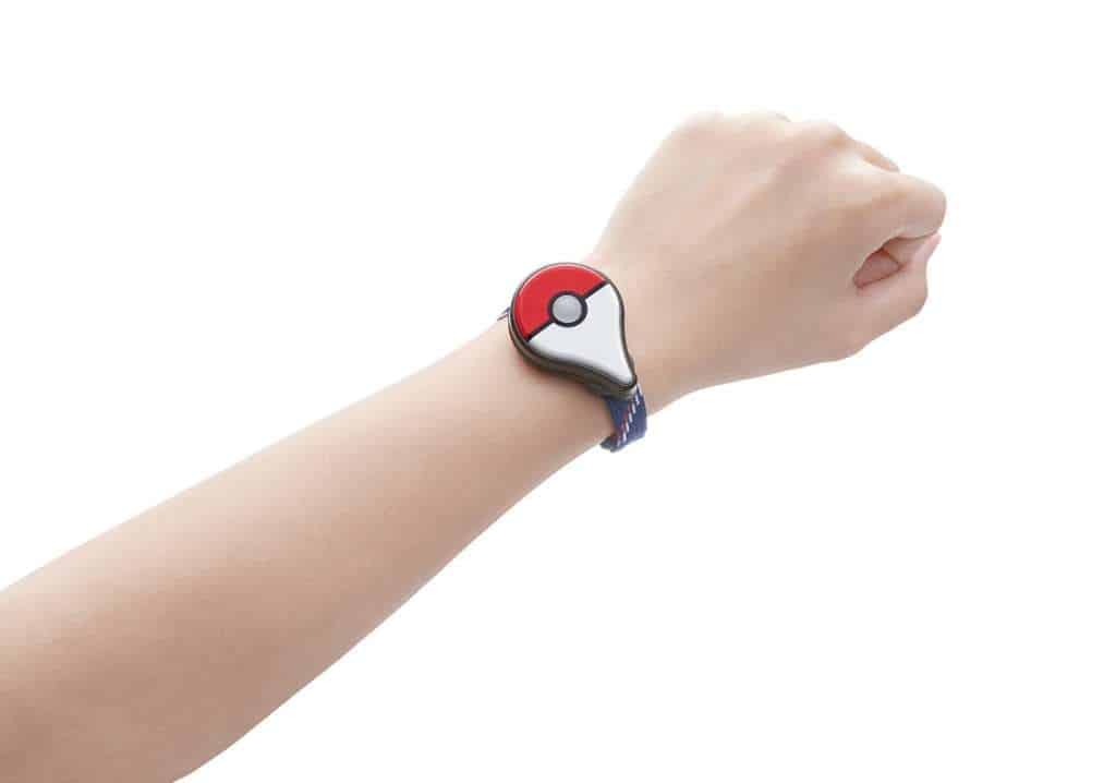 pokemon go plus 3 1024x718 - Pokémon GO Plus: Il braccialetto Bluetooth acchiappa pokémon
